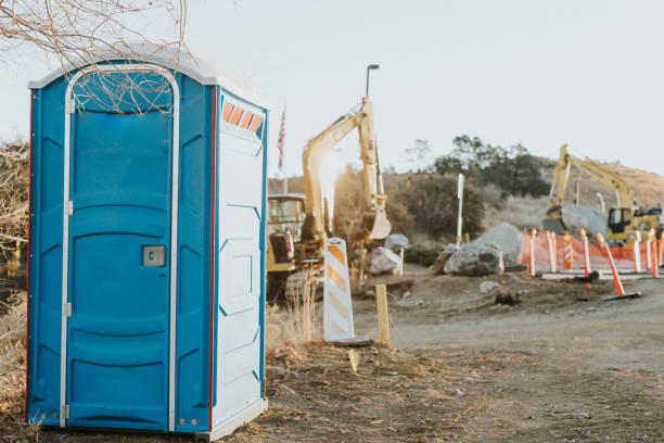 Porta potty delivery and setup in Falfurrias, TX