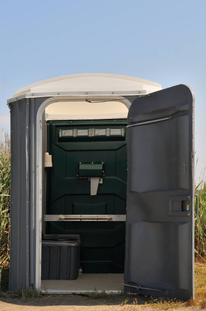 Best High-end porta potty rental  in Falfurrias, TX