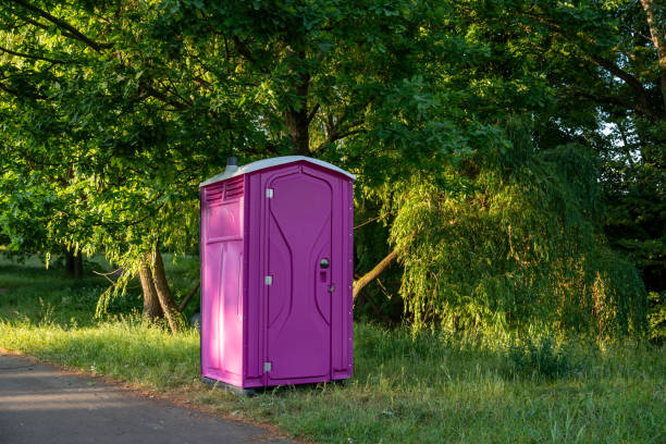 Best Porta potty delivery and setup  in Falfurrias, TX