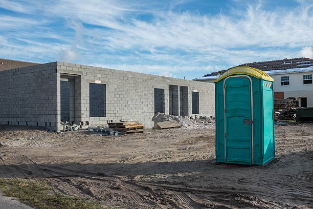 Portable Toilet Options We Offer in Falfurrias, TX